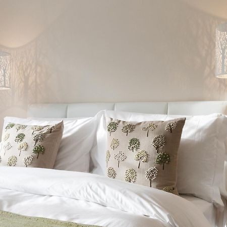 Hurtwood Hotel Peaslake Eksteriør bilde