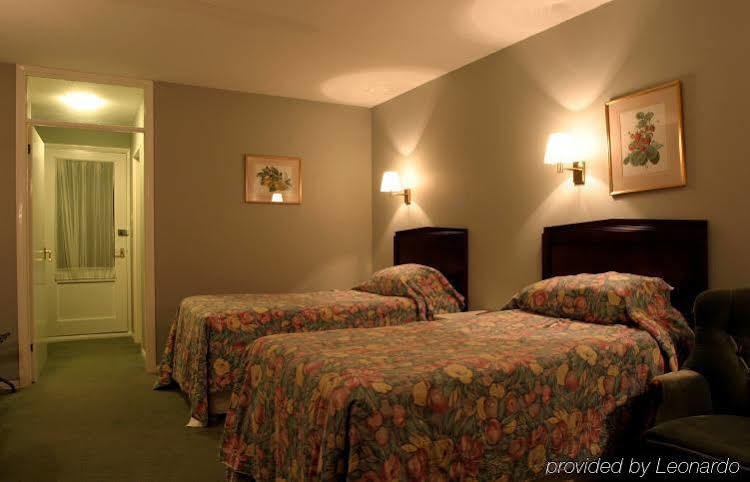 Hurtwood Hotel Peaslake Eksteriør bilde